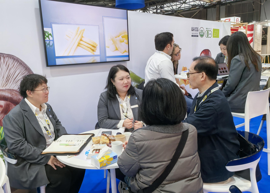 The 53rd SIAL Food Exhibition in France: Fortune Foods Shines in Paris
